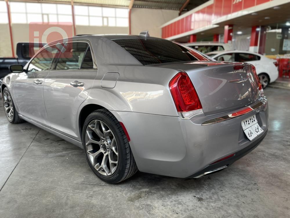 Chrysler 300